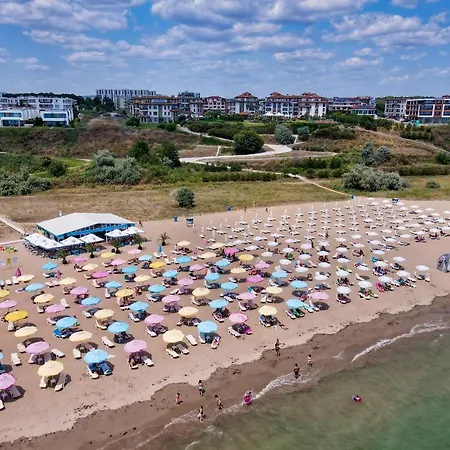 M1 Pool And View Burgas